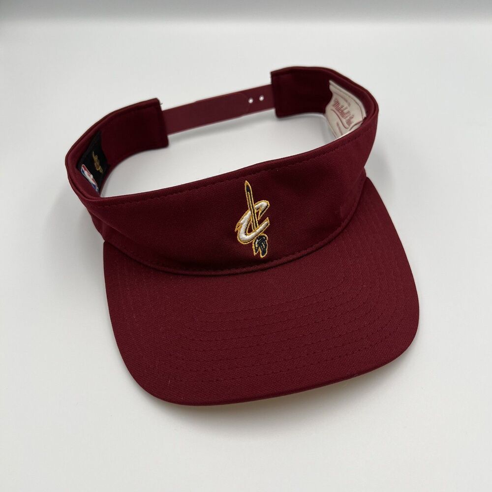 Mitchell & Ness Cleveland Cavaliers NBA Visor Snapback Maroon Adjustable